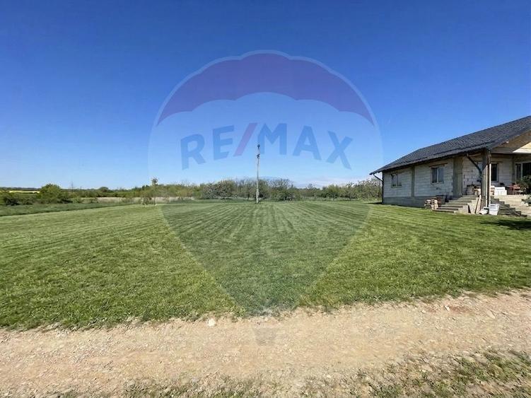 Teren intravilan construibil – 450 mp | Str. Crangului, Paulesti