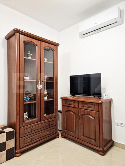 Apartament modern cu 2 camere, garaj, 49mp, etajul 2, zona Vivo