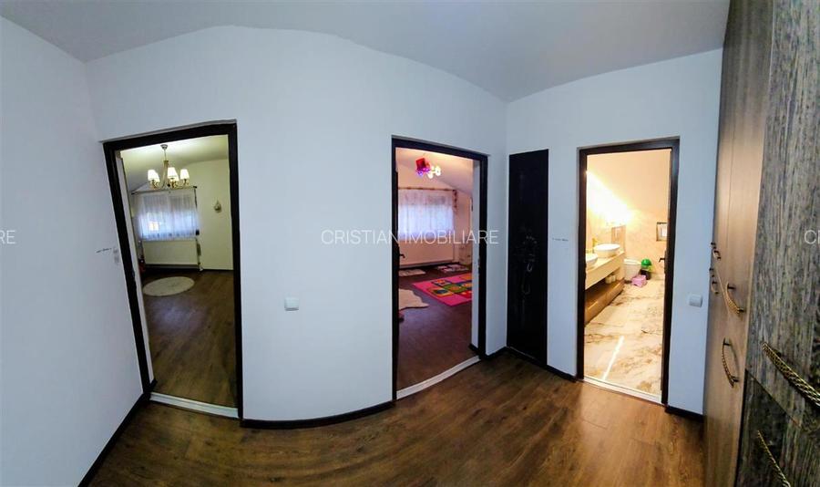 Casa 4 camere, constructie 2015, teren 1000 mp, Varsatura - 25