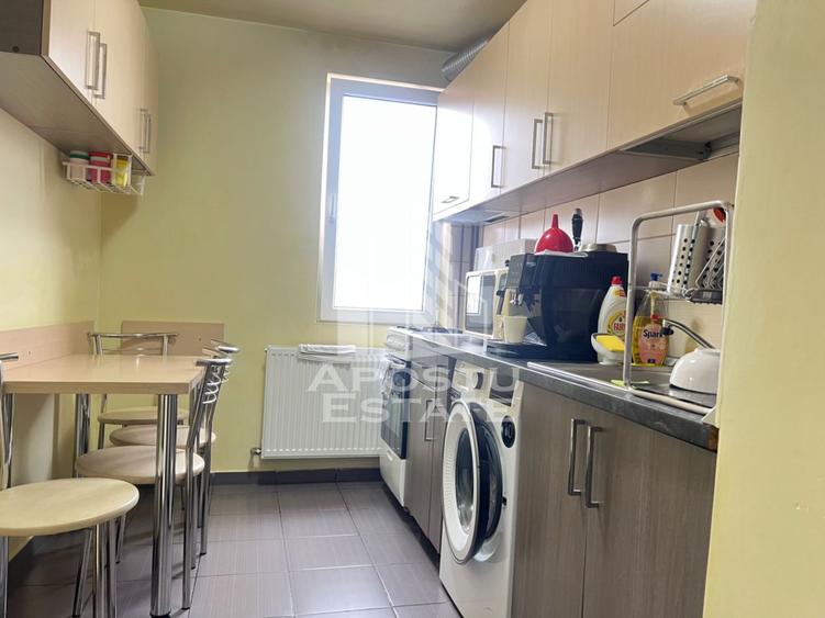 Apartament cu 2 camere de vanzare, cu boxa zona Cetatii, in Timisoara