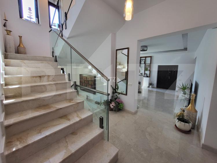 Casa de vanzare, 200 mp, zona Albert