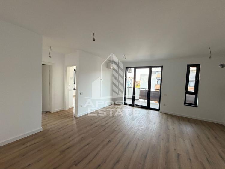 Apartament cu 3 camere de vanzare, Finisaje Premium,Torontalului