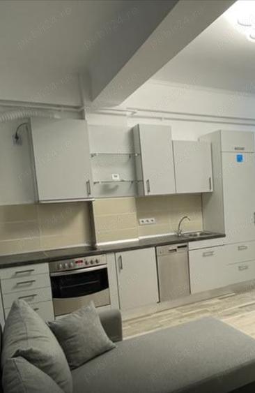 VAND APARTAMENT 2 CAMERE,ETAJ 2 DOAMNA STANCA