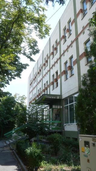 S.C. MASTER CARE CLINIC S.R.L, vinde imobil situat in mun. Craiova, str. Calea B