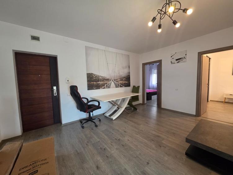 Apartament 4 camere, gradina proprie, parcare, langa BMW