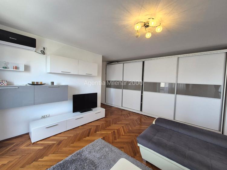 Apartament deosebit: zona Circumvalatiunii ideal pentru cei ce lucreaza de acasa - 2
