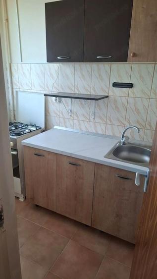 Garsoniera de vanzare Gorjului