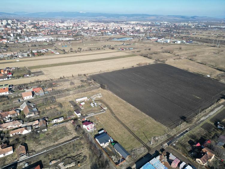 Două parcele de teren intravilan 648/1520 m² de vanzare Sfântu Gheorghe