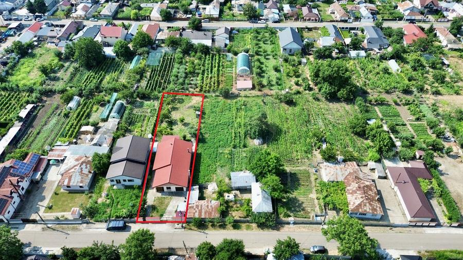 Casă / Vilă cu 4 camere de vânzare