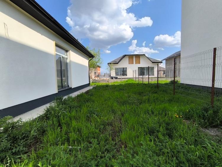 Casă individuală; 5 camere; Buftea , Str independenței , gata de mutat !