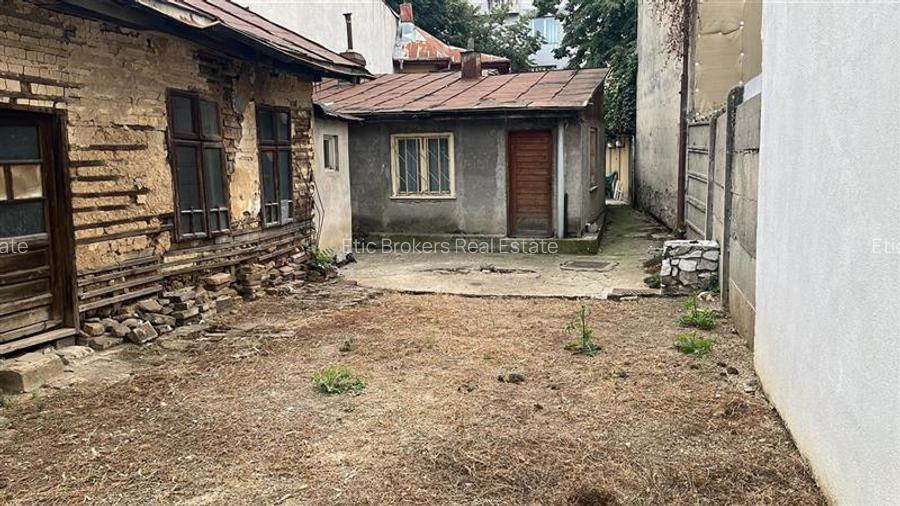 Vanzare casa cu teren Foisorul de Foc