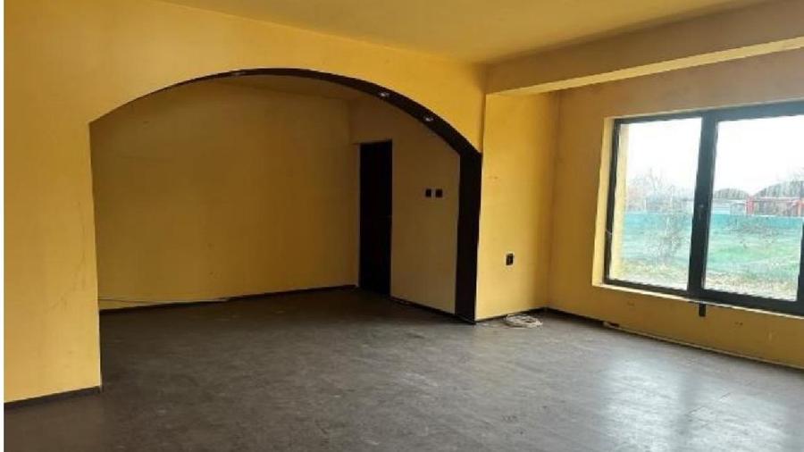 LETEA VECHE - Bacau, Vila P+M cu teren 400 mp