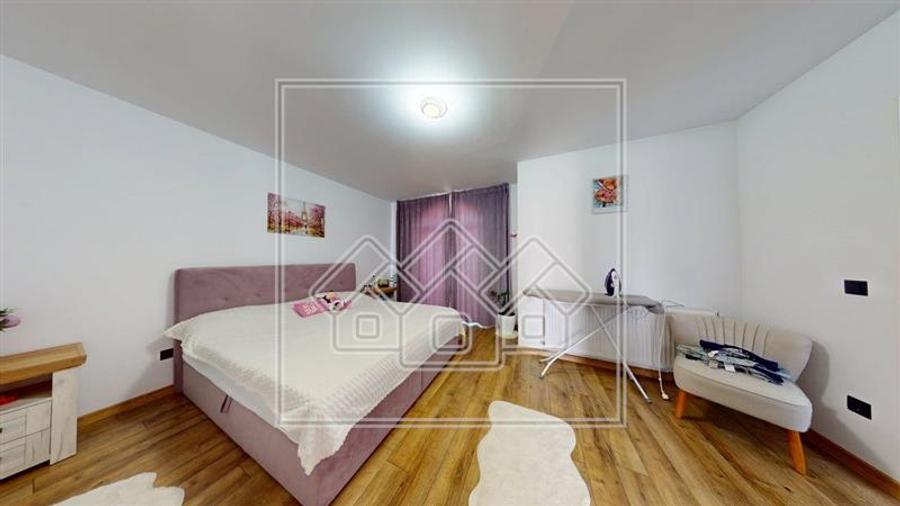 Casa individuala, 120 mp utili + 750 mp teren - mobilata, utilata -