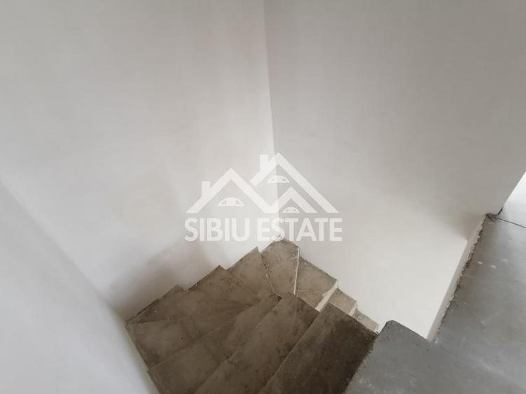 Duplex modern în construcție ,Str. Bradului, Șelimbăr