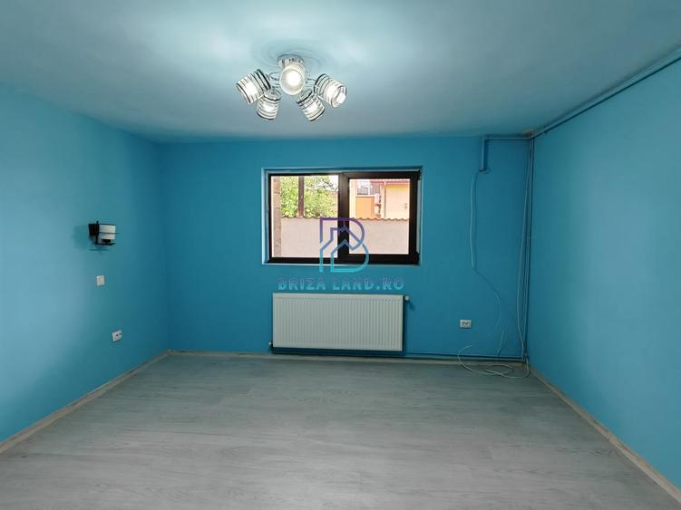 Soseaua Chitilei, zona Razelor, casa 2 corpuri, 6 camere, 4 bai, teren 213 mp