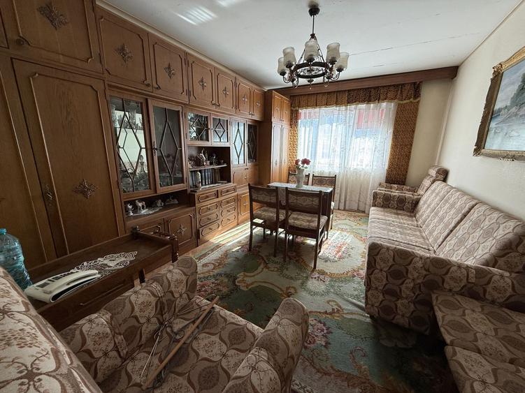 APARTAMENT 3 CAMERE ULTRACENTRAL LICEUL HURMUZACHI