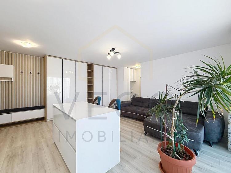 2 camere, bloc nou, 65 mp, balcon, aproape de Centru