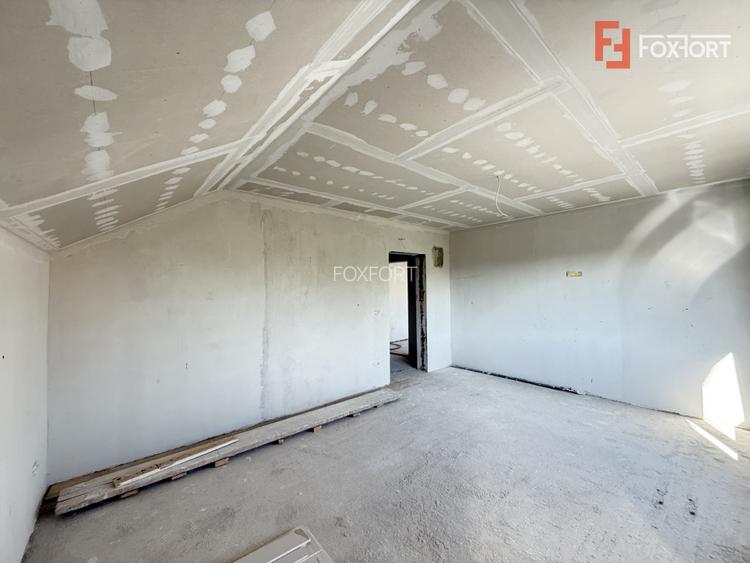 Casa individuala cu 5 camere | 501 mp teren | Toate utilitatile | Sacalaz