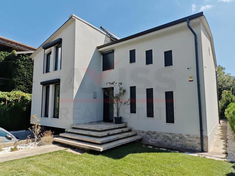 Vila Eforie Sud | nou renovată | ideal locuință sau birou | 507 mp teren