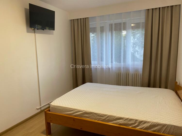 Apartament 4 camere Manastur, Aleea Peana, et 1/4, decomandat, sp 80 mp, recent