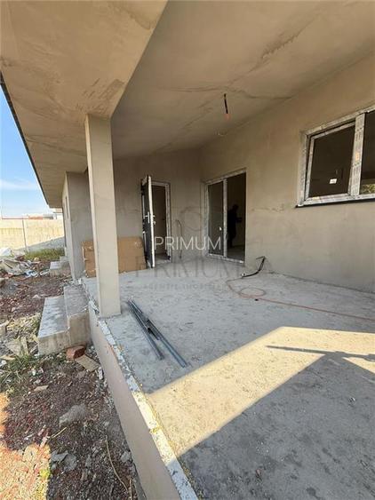 Casă nouă | 2 dormitoare | 2 băi | teren 358 mp | 135.000 € - 6
