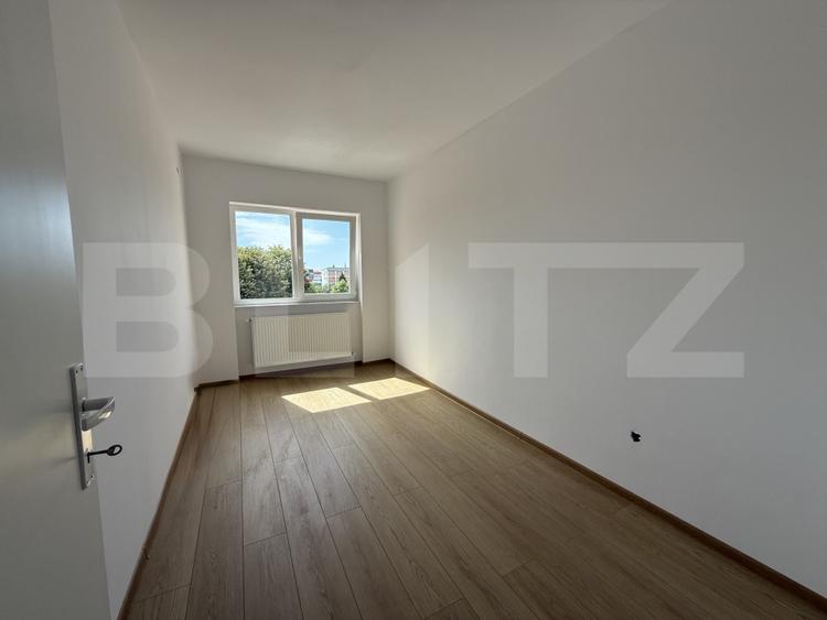 Apartament cu 4 camere, 84 mp, zona Semicentrală