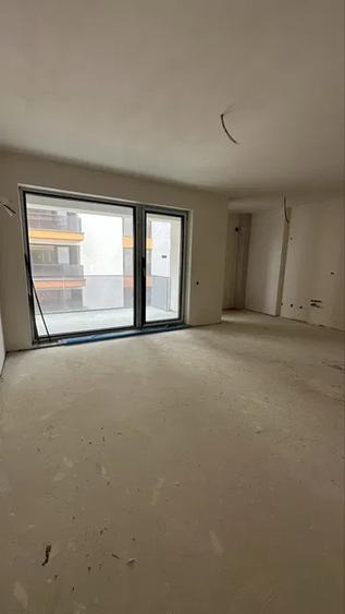 Apartament 2 camere semifinisat,bloc nou intre lacuri