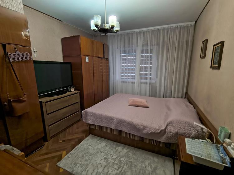 DELFINARIU 3 CAMERE 70 MP PRET 165000 EURO