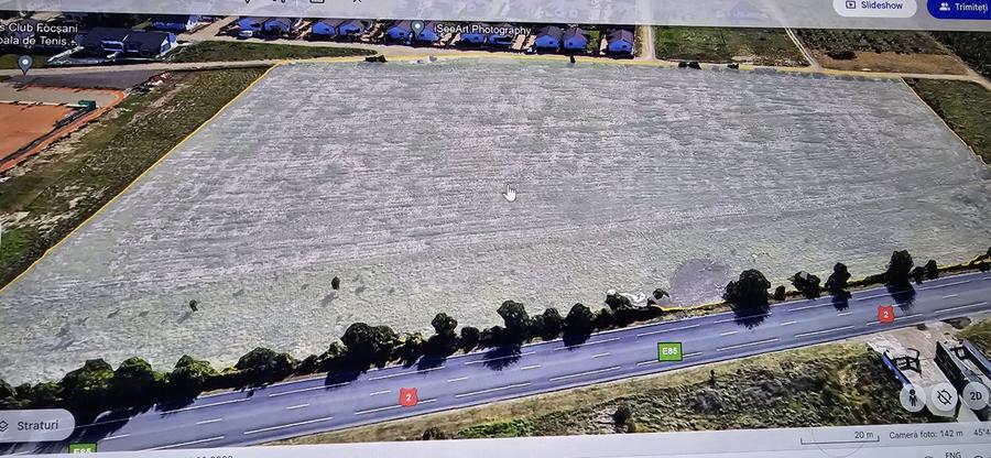 Teren intravilan de vanzare Focsani , 3,3 ha ,Focsani
