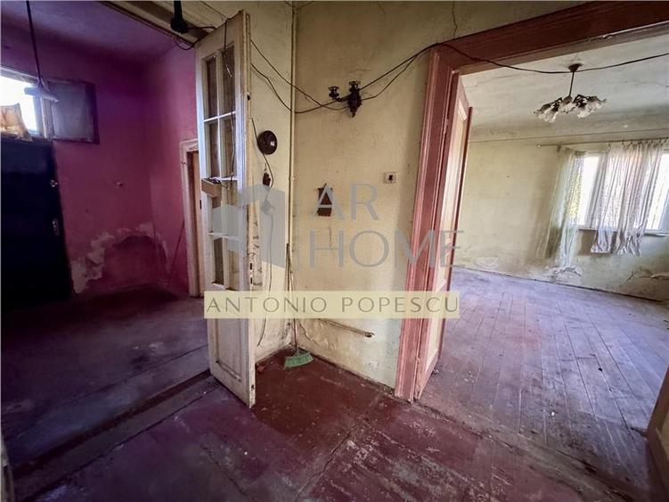 Casa 4 camere, 2 intrari, Ploiest, Bd. Castanilor