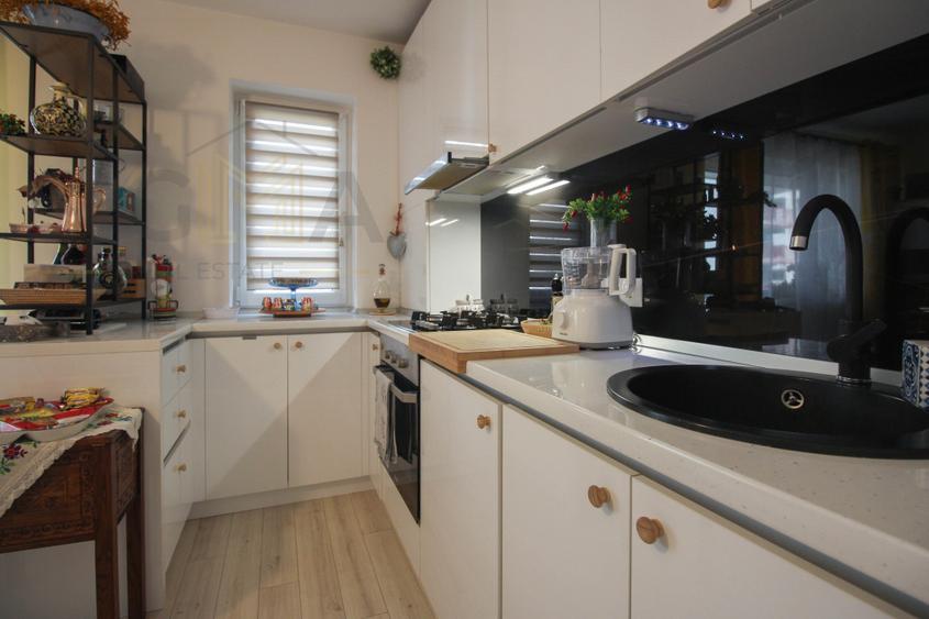 Apartament de inchiriat cu 3 camere in zona Vivo Mall!