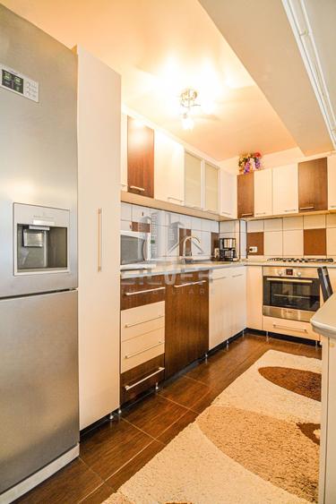 Apartament cu 3 camere + loc de parcare in Floresti, zona Teilor