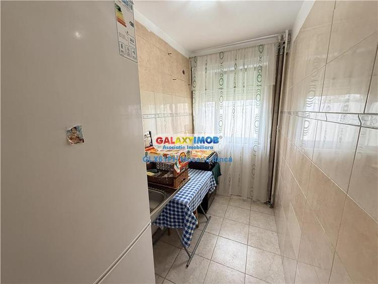 Vanzare apartament 2 camere , Vest, Ploiesti
