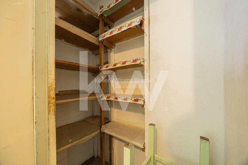 Vânzare apartament cu 4 camere - zona Calea București - 13