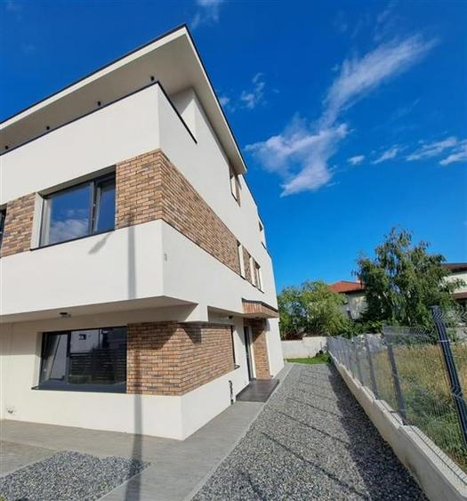 Casa tip Duplex, 180 mp utili, situat in cartierul Europa!