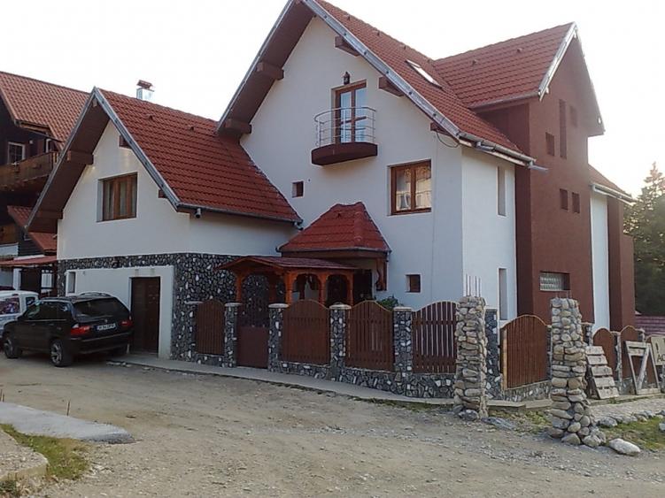 Casa de vacanta sau pensiune situata langa Cabana Trei Brazi Predeal