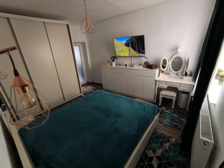 Apartament 3 Camere zonă liniștită ( Palas )