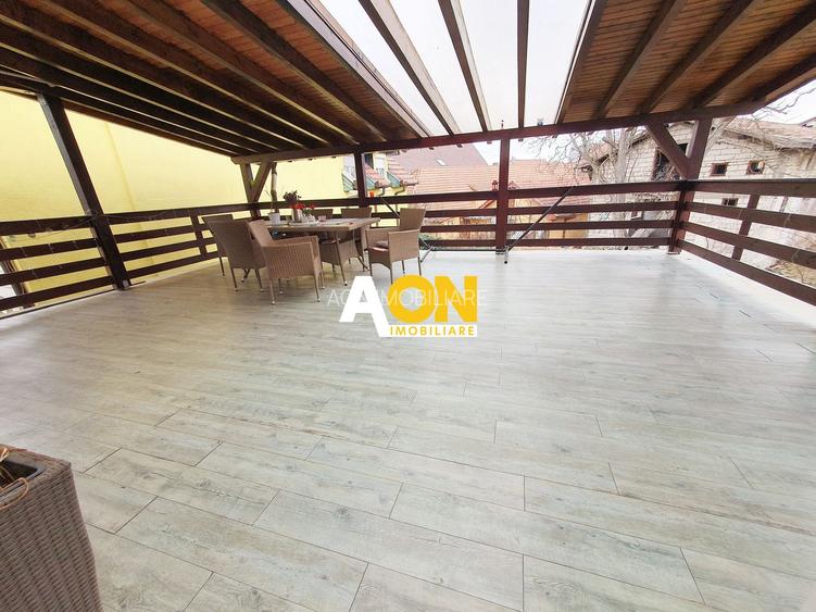 Casa pt 2 familii sau pt. clinica medicala, 8 camere, 486 mp teren - 10