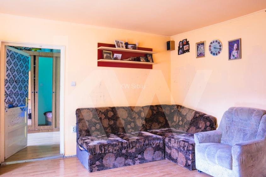 Apartament la casă și curte proprie – Terezian - 2