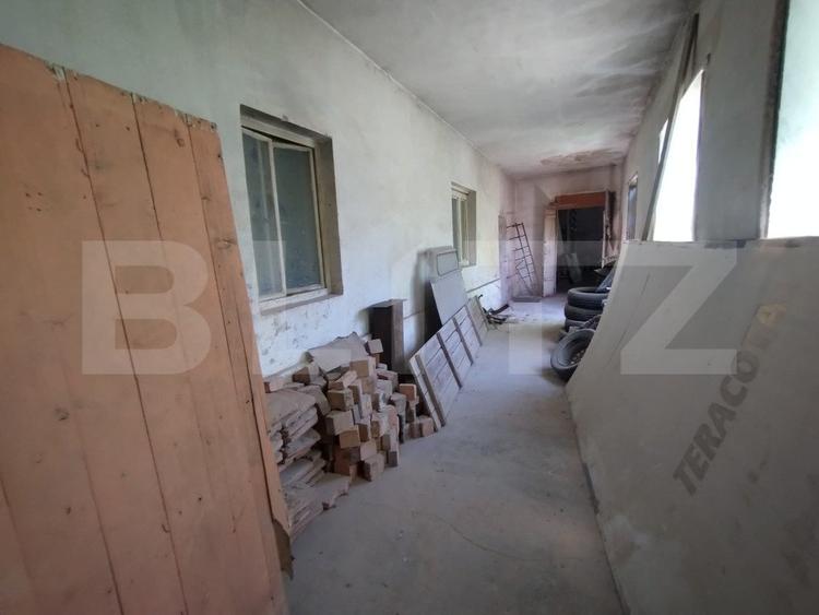 Fabrica teracota Livezile 1900mp hala+400mp Casa+teren 2900mp,acces tir