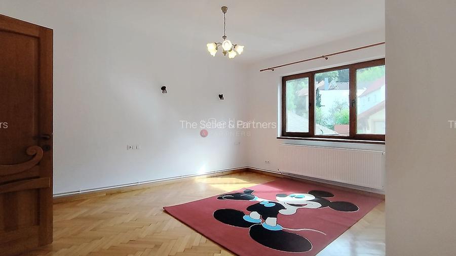 Proprietate cu terasa si vedere panoramica – Centrul Brasovului - 49