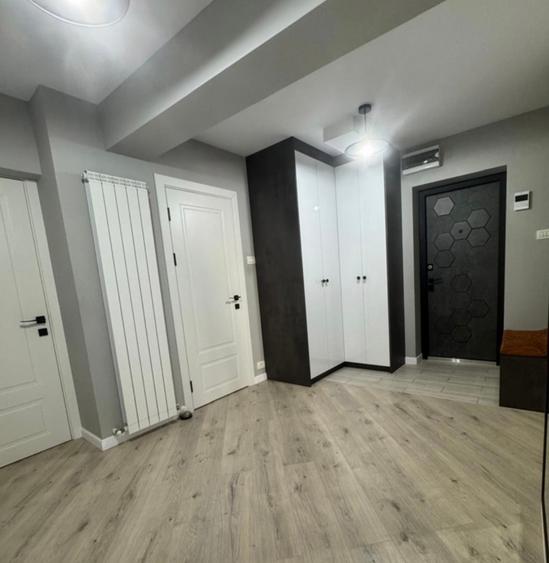DECEBAL,locatie premium, parcare subterana, metrou,renovat lux ,monolit,stradal