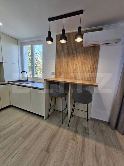 Apartament modern cu 2 camere, 44 mp, Central