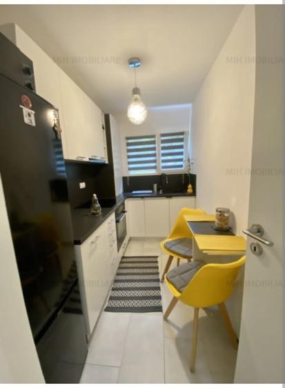 Apartment de închiriat 2 camere 2200 lei exclus agenții