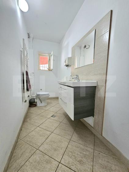 Casa 6 camere, 160 mp, zona Girocului
