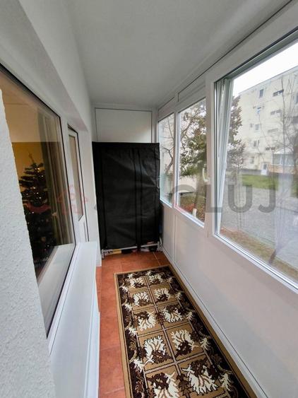 3 camere, etaj intermediar, la cheie, Zorilor!!