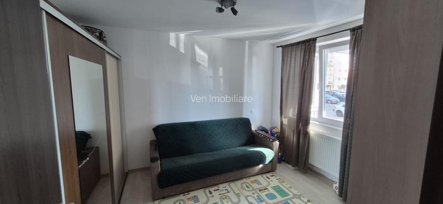 Apartament 3 camere, zona Subcteate - 7