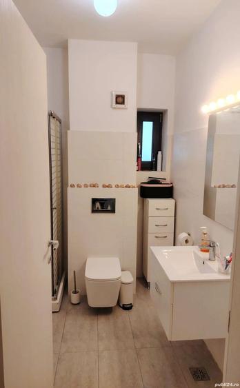 4 camere Casa Presei Libere