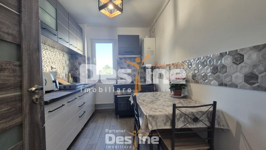 Apartament cu 2 camere etaj intermediar, renovat, boxa, zona Tudor Vladimirescu