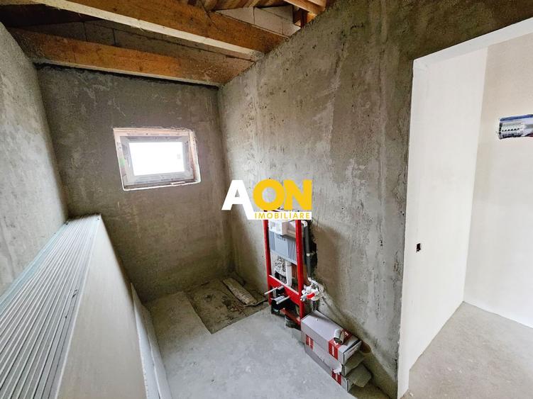 Casa semifinisata, 4 camere, 3 bai, 339 mp teren, zona Valea Popii